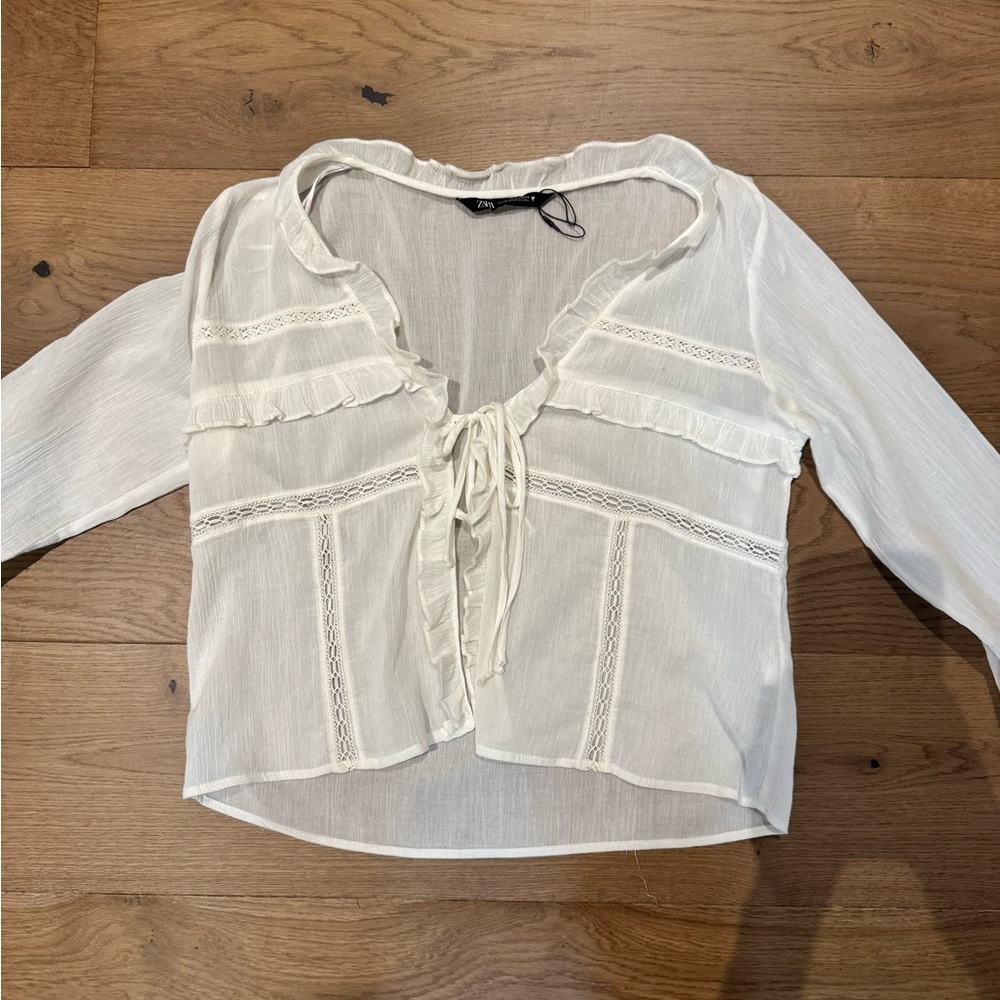 Zara White Cream Ruffled Tie Front Blouse